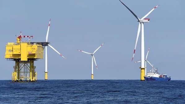 Gegenwind: Die Regierung tritt beim Thema Offshore auf die Bremse. Foto: dpa